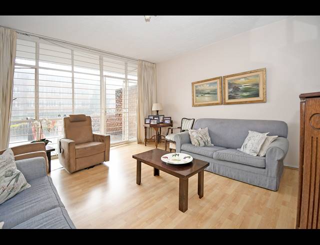 3 BEDROOM APARTMENT FOR SALE IN GRESSWOLD